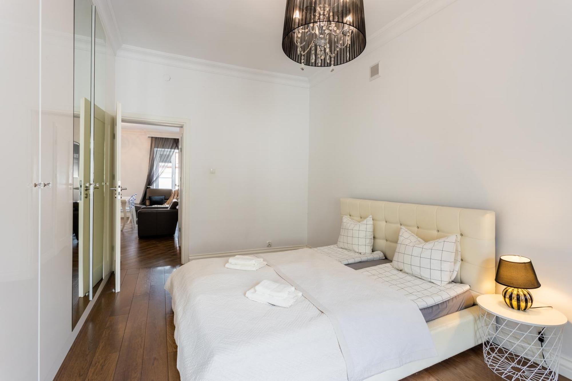 Central Warsaw Apartment - Great Location-Old Town - Podwale Varsóvia Exterior foto